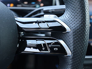 Mercedes-Benz E 200 T AMG Advanced Plus Superscreen 20 navigation