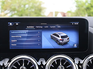 Mercedes-Benz B 220 d AMG 13 navigation