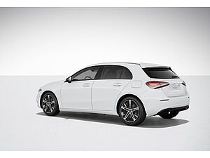 Mercedes-Benz A 180 Progressive Advanced Plus 13 navigation