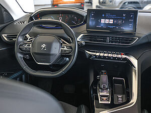 Peugeot 5008 Allure BlueHDi 130EAT8 AHK 8 navigation