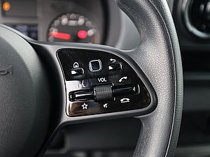 Mercedes-Benz Sprinter 317 CDI Tourer L2H2 19 navigation