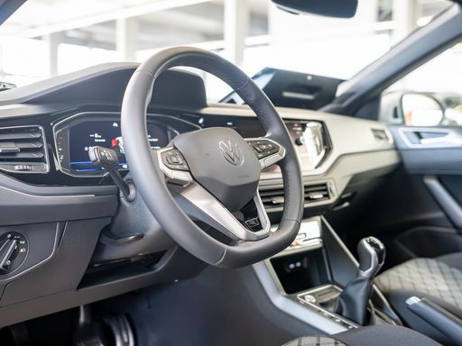 Volkswagen Taigo R-Line 1.0 TSI LED Navi Kamera Keyless 23