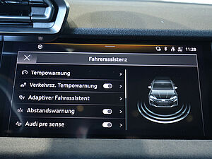 Audi RS3 Sportback 15 navigation