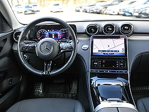 Mercedes-Benz C 220 T d 9 navigation