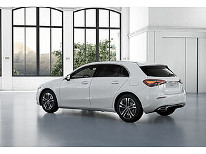 Mercedes-Benz A 180 Progressive Advanced 13 navigation