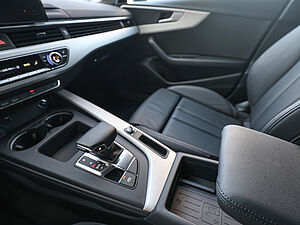 Audi A4 Avant advanced 35 TDI S tronic 16 navigation