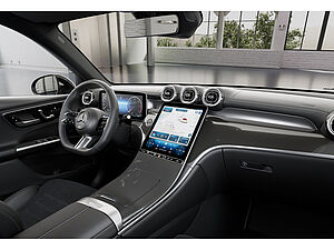 Mercedes-Benz GLC 300 GLC 300d SUV 4Matic AMG Line 4 navigation