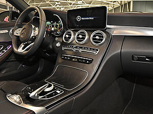 Mercedes-Benz C 220 d Cabrio AMG Line 9 navigation