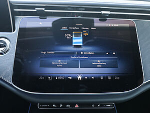 Mercedes-Benz E 300 de T Avantgarde Advanced Plus 13 navigation