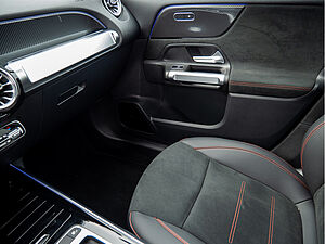 Mercedes-Benz GLB 250 4M AMG Line 15 navigation