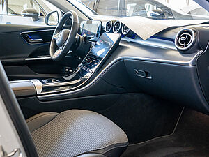 Mercedes-Benz C 300 e T Avantgarde 2 navigation