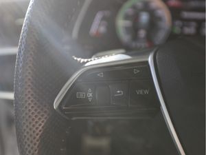 Audi A6 Avant sport 55 TFSI e quattro 23 navigation