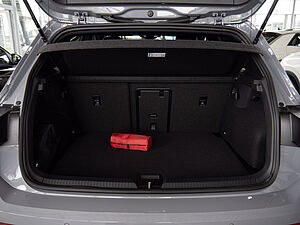 Volkswagen Golf VIII GTD 2.0 DSG 32 navigation
