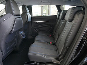 Peugeot 5008 Allure PT130 5 navigation