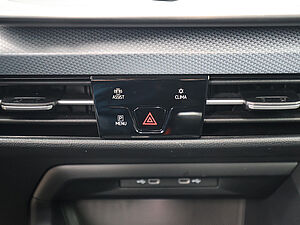 Volkswagen Golf VIII Goal 1,5 l TSI 17 navigation