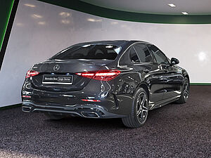 Mercedes-Benz C 300 e AMG Line 4 navigation