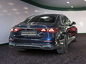 Mercedes-Benz E 300 e AMG Sport Advanced Plus 4 navigation
