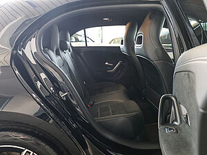 Mercedes-Benz A 250 e AMG Sport 4 navigation
