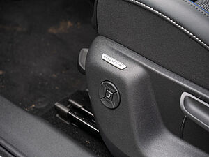 Volkswagen Tiguan 2,0 l TDI 17 navigation