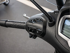 Piaggio Beverly 400 8 navigation