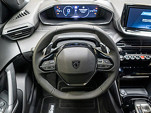 Peugeot 2008 Allure HYBRID 145 e-DSC6 8 navigation