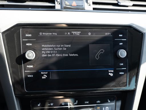 Volkswagen Passat Variant Business 2.0 TDI DSG AHK Absta 14