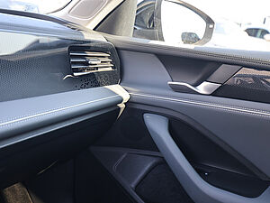 Volkswagen Passat Variant Business 1,5 l eTSI DSG 18 navigation