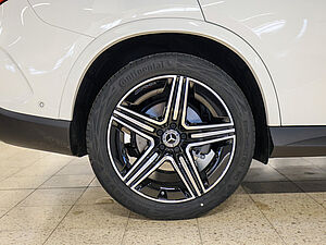 Mercedes-Benz GLC 220 d 4M Edition AMG Line 5 navigation