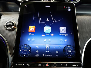 Mercedes-Benz GLC 220 GLC 220d 4M Edition AMG Line 12 navigation