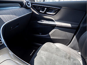 Mercedes-Benz GLC 300 d 4M AMG Sport Premium 12 navigation