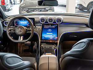 Mercedes-Benz C 300 T AMG Sport Premium 8 navigation