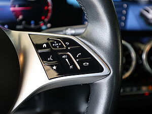 Mercedes-Benz B 200 d Progressive Advanced 19 navigation
