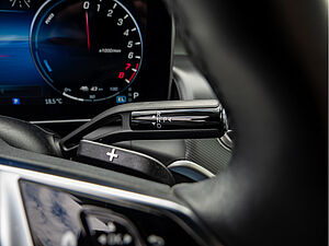 Mercedes-Benz GLC 300 e 4M Avantgarde Advanced Plus 17 navigation