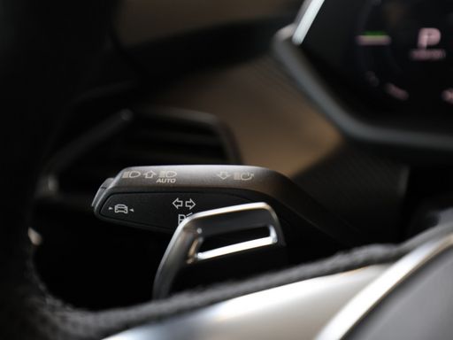 Audi e-tron RS GT Pano B&O HUD Matrix Kamera SHZ 32