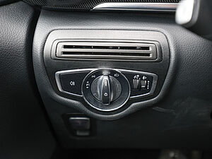 Mercedes-Benz V 220 d RISE 29 navigation