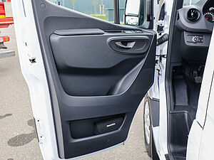 Mercedes-Benz Sprinter 317 CDI Tourer L2H2 28 navigation