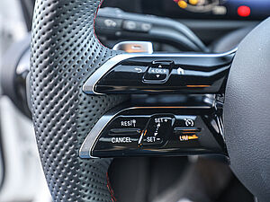 Mercedes-Benz CLA 220 d SB AMG Sport Premium 19" Memory 27 navigation