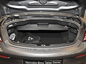 Mercedes-Benz C 220 d Cabrio AMG Line 29 navigation