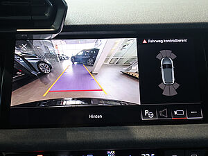 Audi RS3 Sportback 13 navigation
