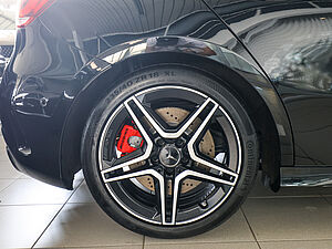 Mercedes-Benz A 35 AMG 4M 5 navigation