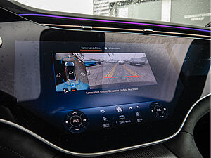 Mercedes-Benz EQE 500 4M AMG Sport Premium Hyper 11 navigation