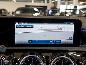 Mercedes-Benz CLA 200 Coupé AMG Sport Premium 10 navigation