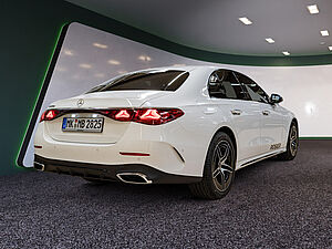 Mercedes-Benz E 220 d AMG Sport 3 navigation