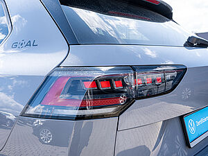 Volkswagen Golf VIII Variant GOAL 2,0 l TDI DSG 28 navigation