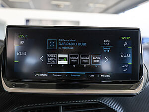 Peugeot 2008 2008e Allure Pack 11 navigation