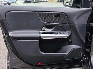Mercedes-Benz GLA 180 Edition 29 navigation