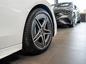 Mercedes-Benz C 300 T AMG Sport Premium 5 navigation