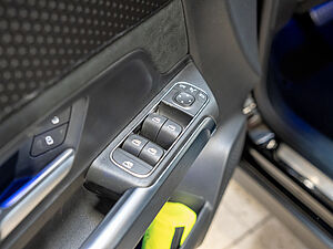 Mercedes-Benz GLB 200 d AMG Sport Advanced Plus 28 navigation