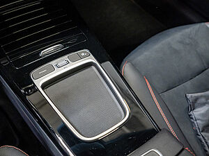 Mercedes-Benz CLA 250 SB 4M AMG Sport Premium 14 navigation
