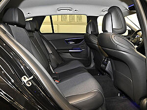 Mercedes-Benz C 180 T Avantgarde Advanced Plus 5 navigation